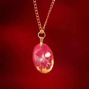 Handcrafted resin jewelry with embedded flowers (16)