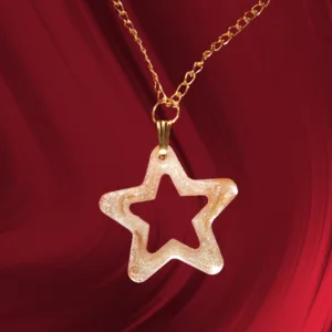 Handcrafted resin jewelry with embedded flowers (17)