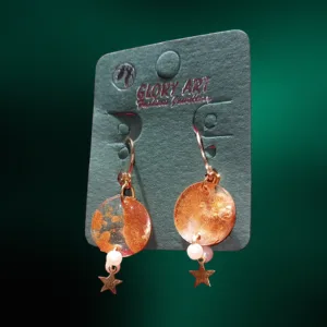 Handcrafted resin jewelry with embedded flowers (21)