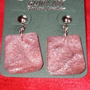 Handcrafted resin jewelry with embedded flowers (23)