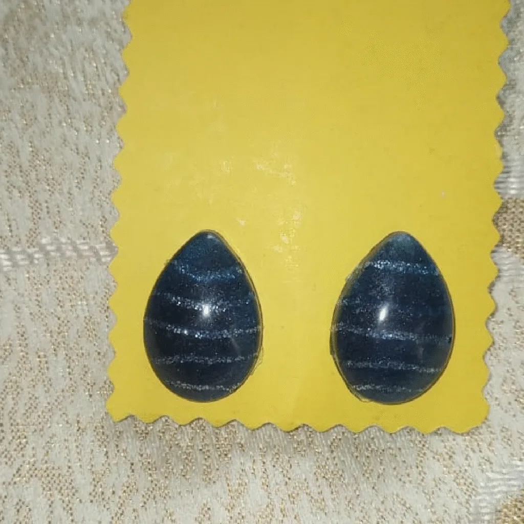 resin jewelry online-11-01
