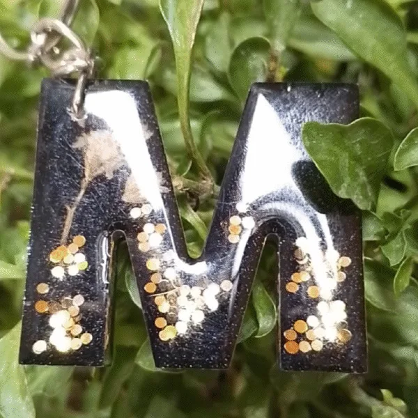 trending resin décor m